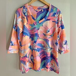 Colorful Floral V Neck Top Womens Small 3/4 Sleeve Soft Stretch Resort Blouse